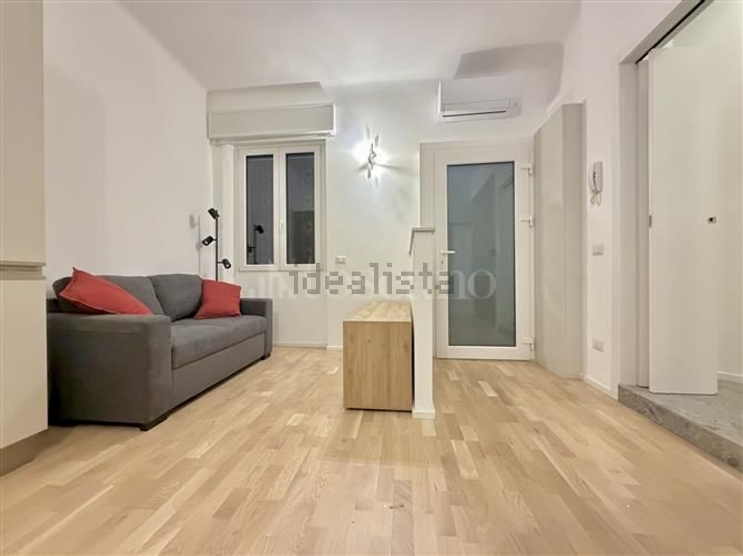 appartamento in vendita a Milano in zona Corvetto