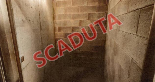 locale commerciale in vendita a Milano