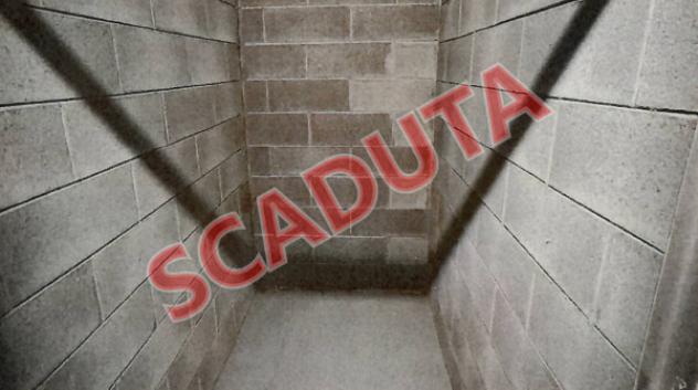 locale commerciale in vendita a Milano