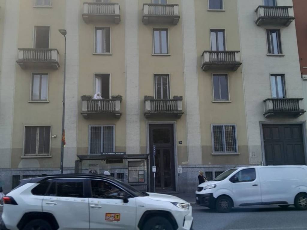 appartamento in vendita a Milano in zona Chiesa Rossa