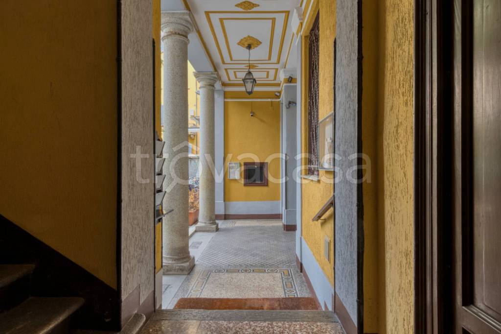 appartamento in vendita a Milano in zona Porta Venezia