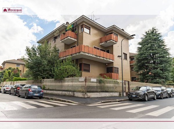 appartamento in vendita a Milano in zona Precotto