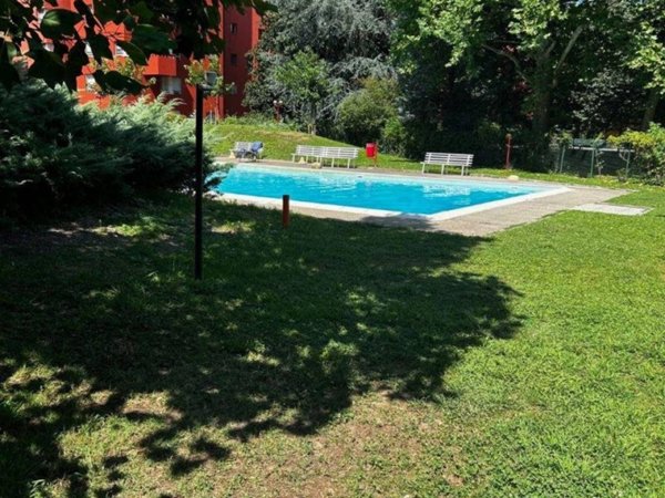 appartamento in vendita a Milano in zona Baggio
