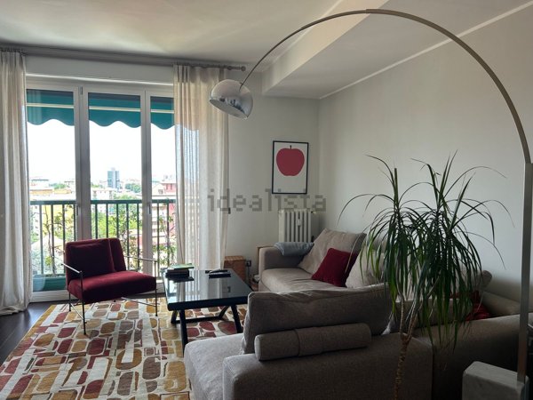 appartamento in vendita a Milano in zona San Cristoforo