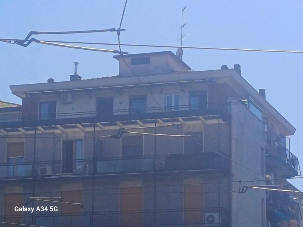 appartamento in vendita a Milano in zona Famagosta