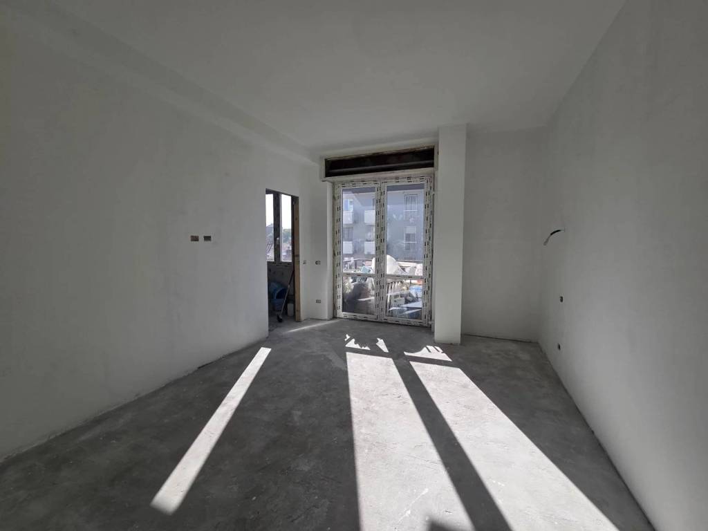 appartamento in vendita a Milano in zona Trenno
