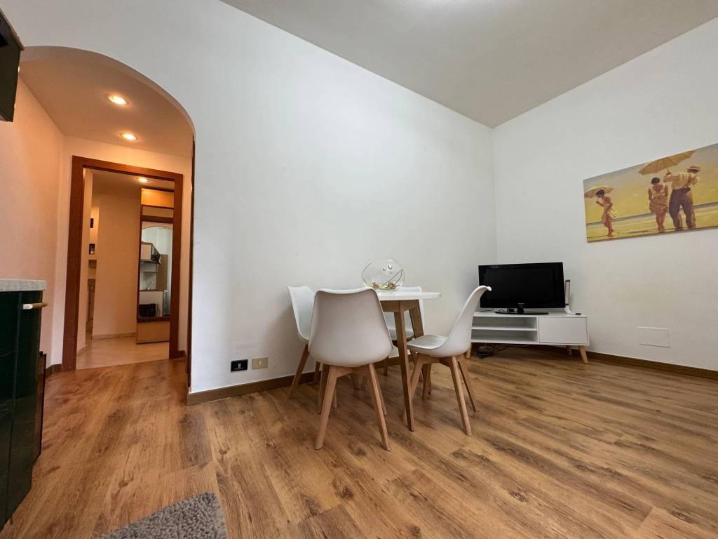 appartamento in vendita a Milano in zona Città Studi