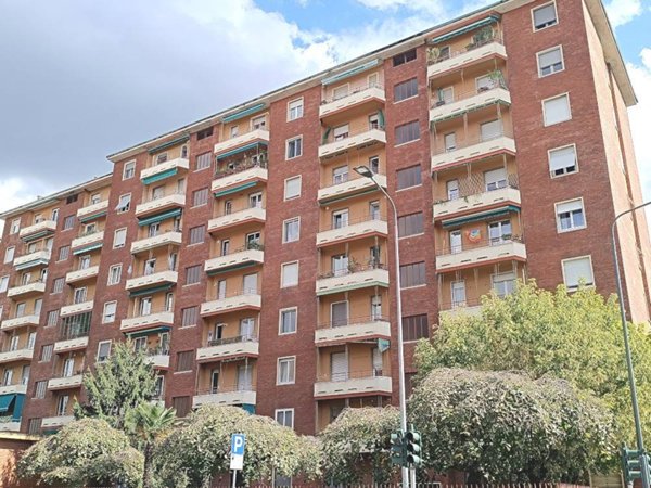 appartamento in vendita a Milano in zona Bicocca
