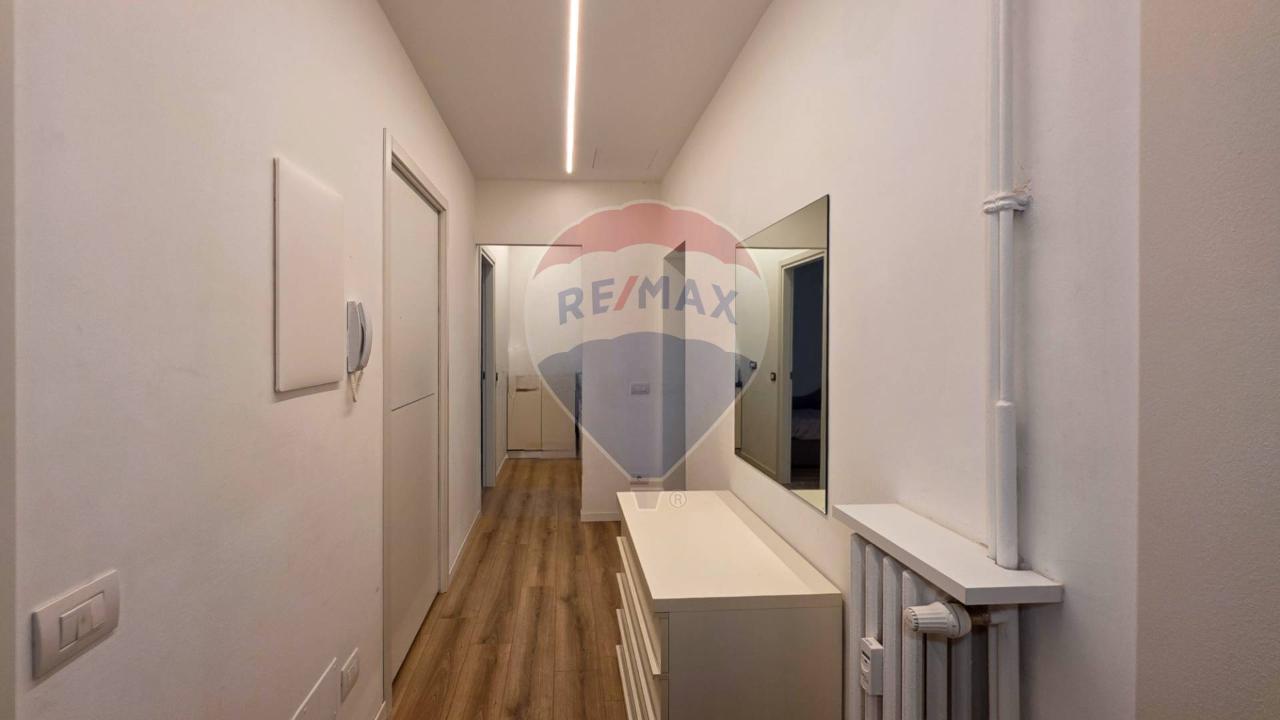 appartamento in vendita a Milano in zona Villapizzone