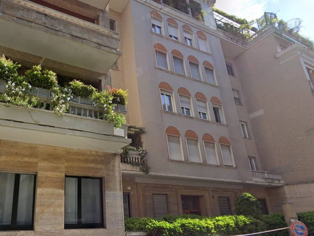 appartamento in vendita a Milano in zona Guastalla