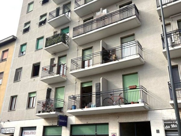 appartamento in vendita a Milano in zona Barona