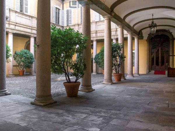 appartamento in vendita a Milano in zona Porta Romana
