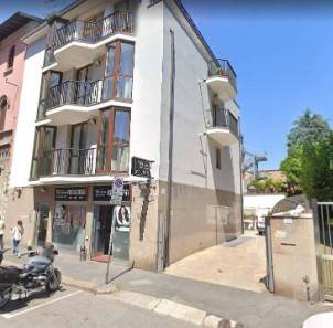 negozio in vendita a Milano in zona Città Studi