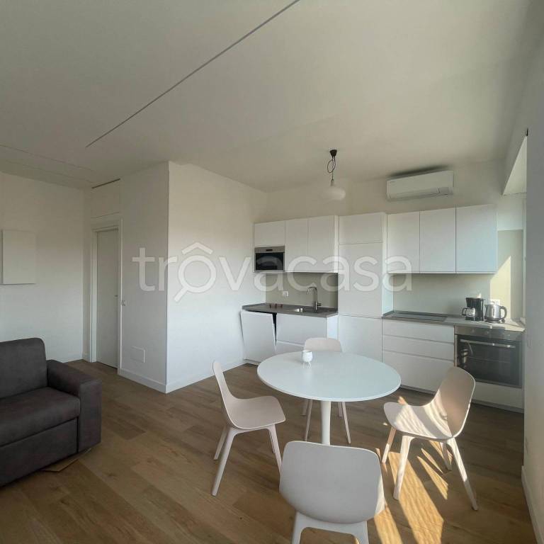 appartamento in vendita a Milano in zona Il Portello