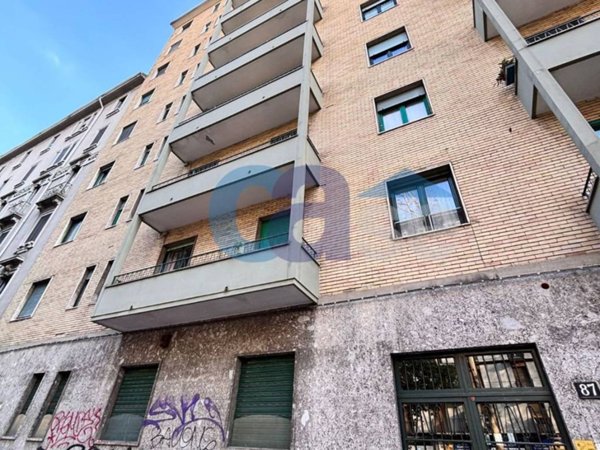 appartamento in vendita a Milano in zona Sempione