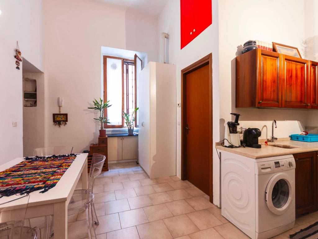 appartamento in vendita a Milano in zona Chiesa Rossa