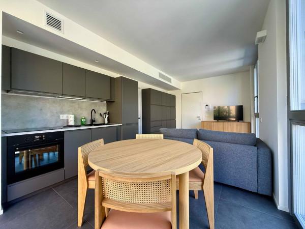 appartamento in vendita a Milano in zona QT8