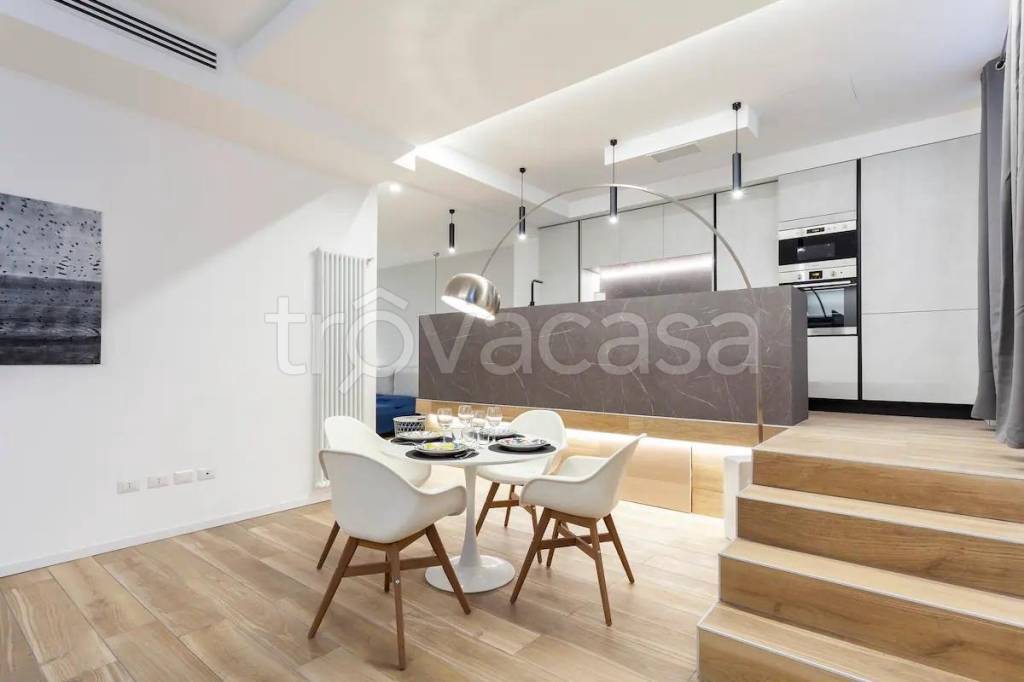appartamento in vendita a Milano in zona Città Studi