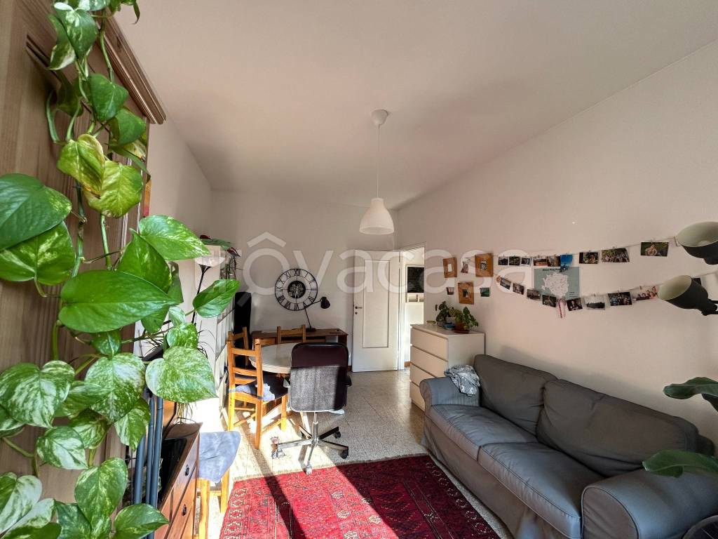 appartamento in vendita a Milano in zona Calvairate