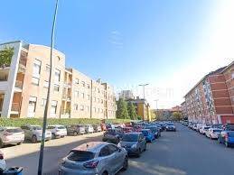 appartamento in vendita a Milano in zona Chiesa Rossa