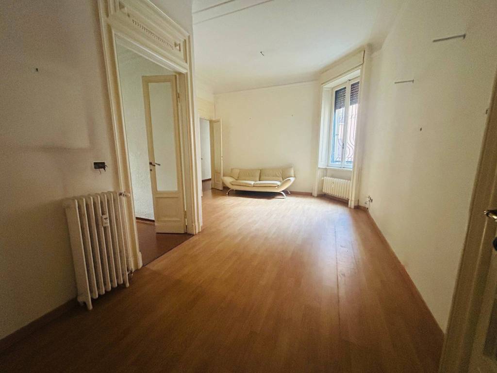 appartamento in vendita a Milano in zona Sempione