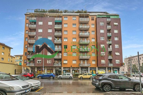 appartamento in vendita a Milano in zona Vialba