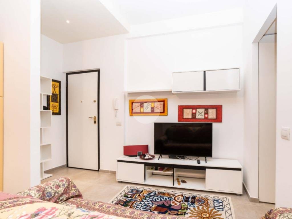 appartamento in vendita a Milano in zona Famagosta