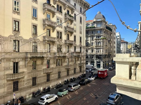 appartamento in vendita a Milano in zona Guastalla