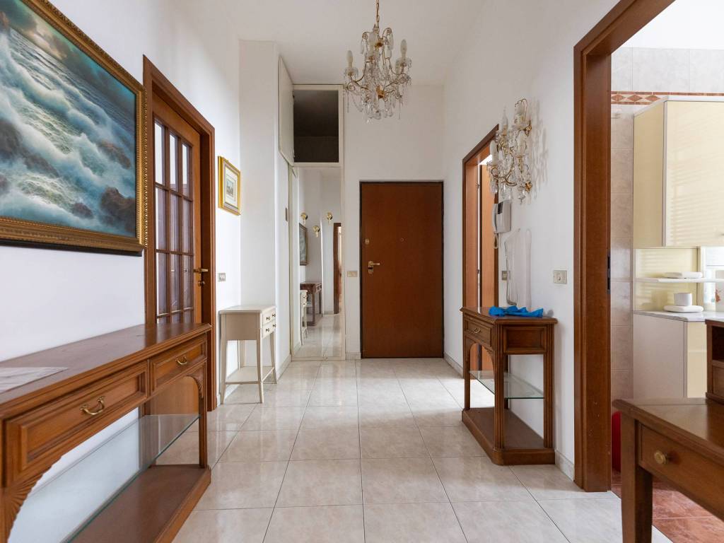 appartamento in vendita a Milano in zona Porta Romana
