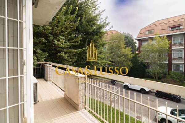 appartamento in vendita a Milano in zona Maggiolina