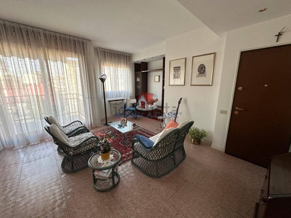 appartamento in vendita a Milano in zona Baggio