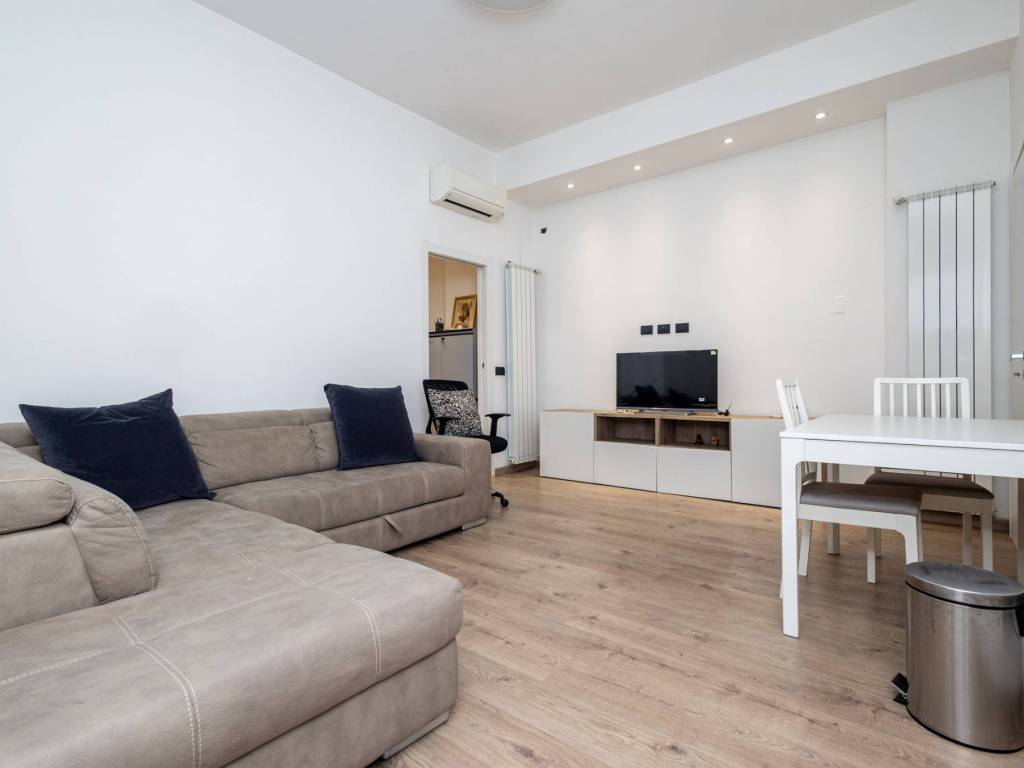 ufficio in vendita a Milano in zona Centro Direzionale