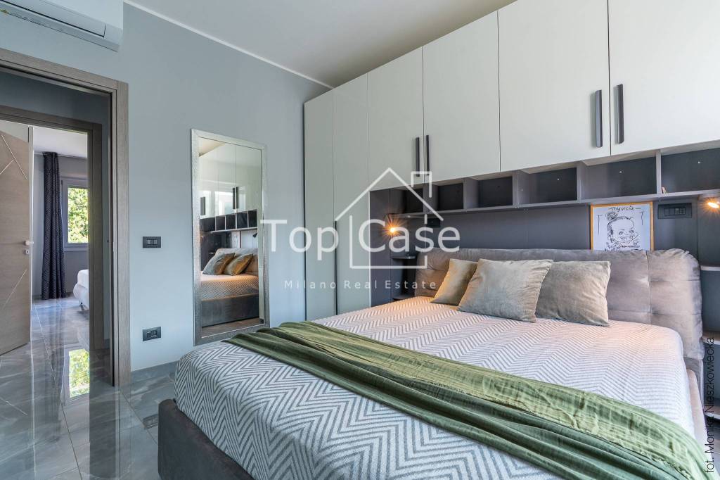 appartamento in vendita a Milano in zona Gallaratese