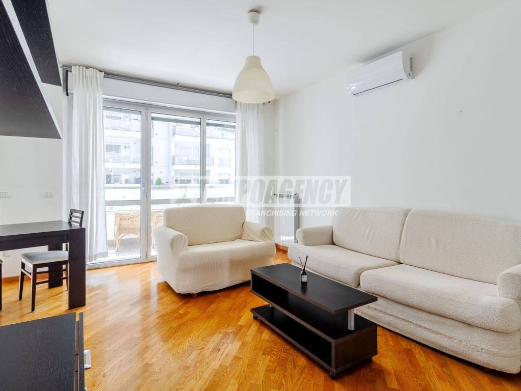 appartamento in vendita a Milano in zona Rogoredo