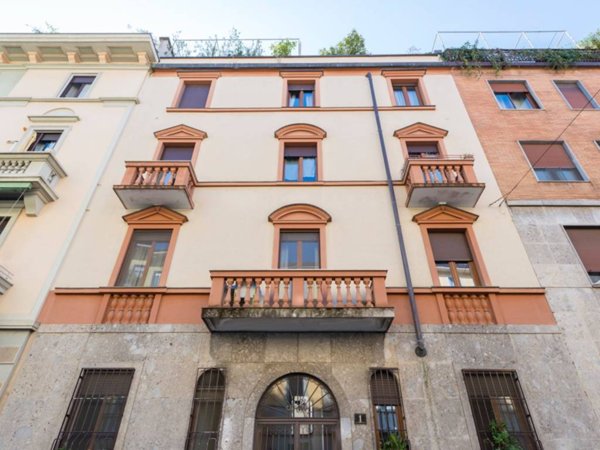 appartamento in vendita a Milano in zona Solari