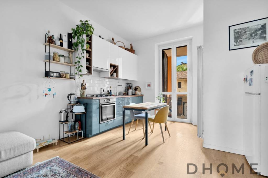 appartamento in vendita a Milano in zona Gorla