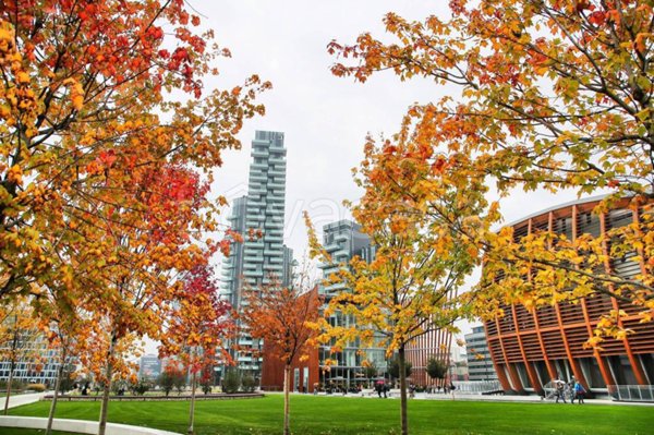 appartamento in vendita a Milano in zona Porta Nuova