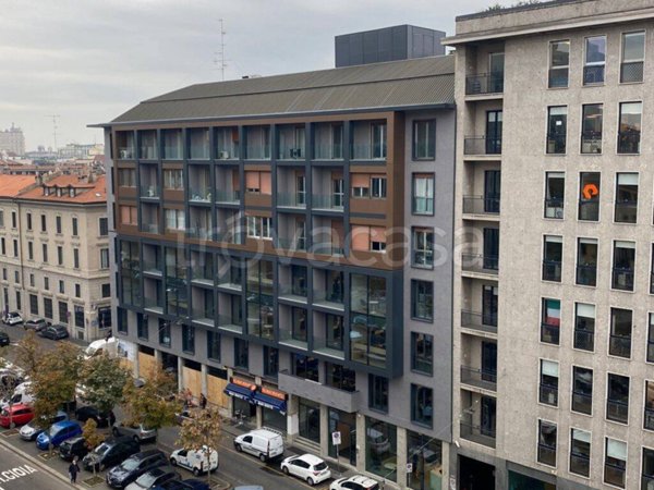 appartamento in vendita a Milano in zona Porta Nuova