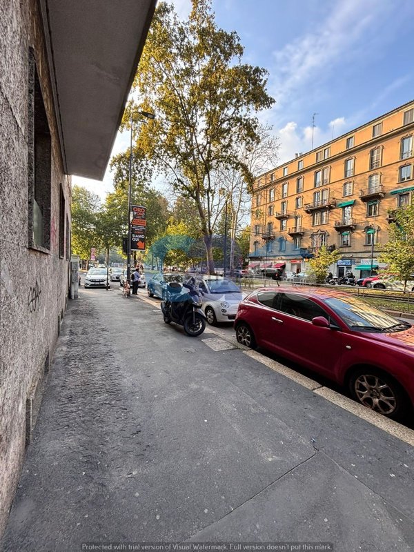 appartamento in vendita a Milano in zona Sempione
