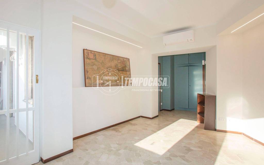 appartamento in vendita a Milano in zona Sempione