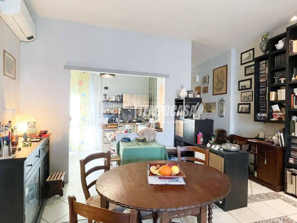 appartamento in vendita a Milano in zona Ortica