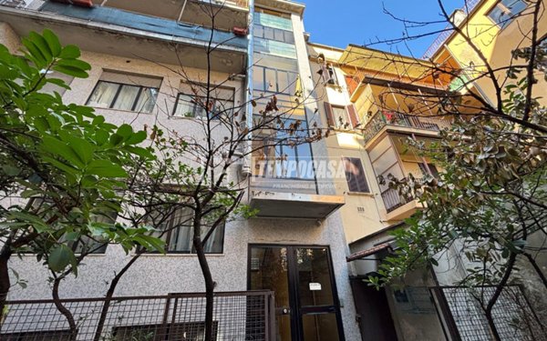 appartamento in vendita a Milano in zona Loreto