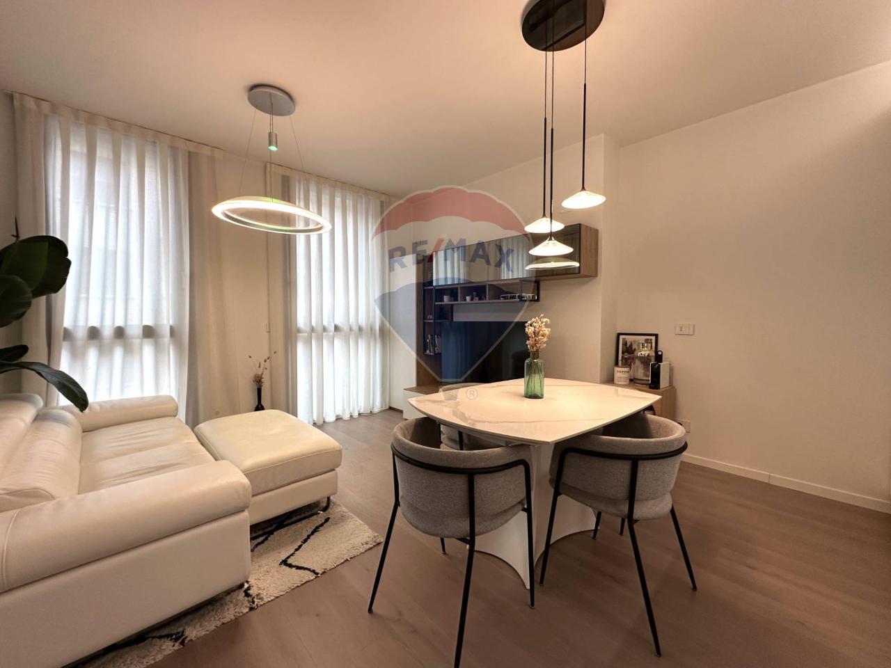 appartamento in vendita a Milano in zona Loreto