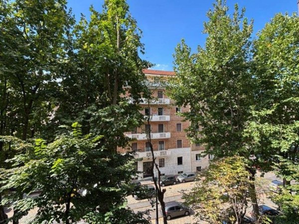 appartamento in vendita a Milano in zona Stazione Centrale