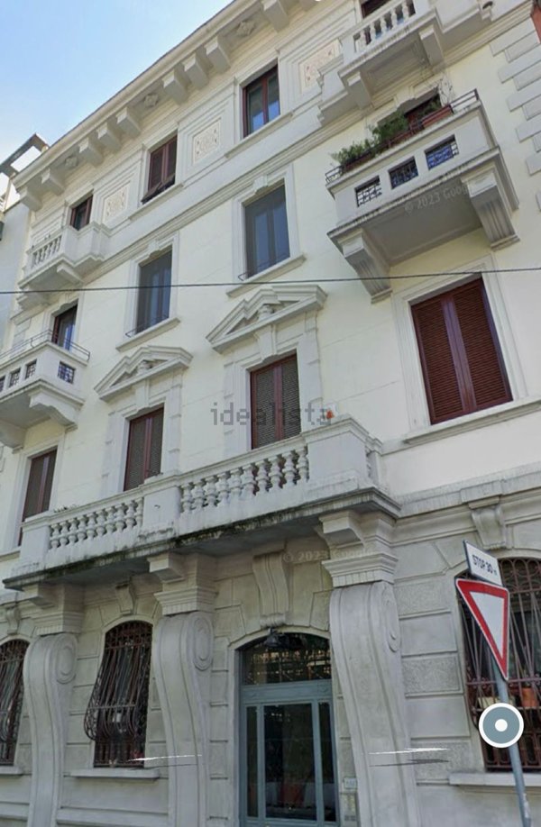 appartamento in vendita a Milano in zona Cinque Giornate