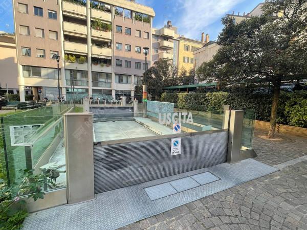 negozio in vendita a Milano