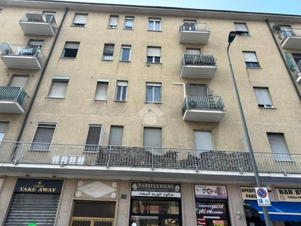 appartamento in vendita a Milano in zona Barona