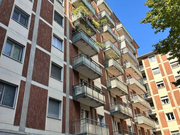 appartamento in vendita a Milano in zona Città Studi
