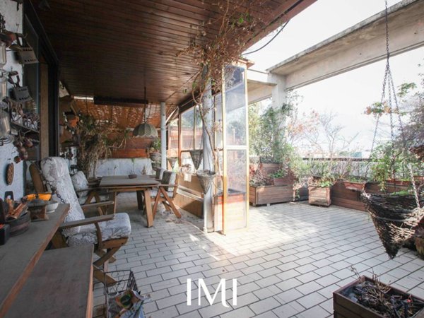 appartamento in vendita a Milano in zona Solari