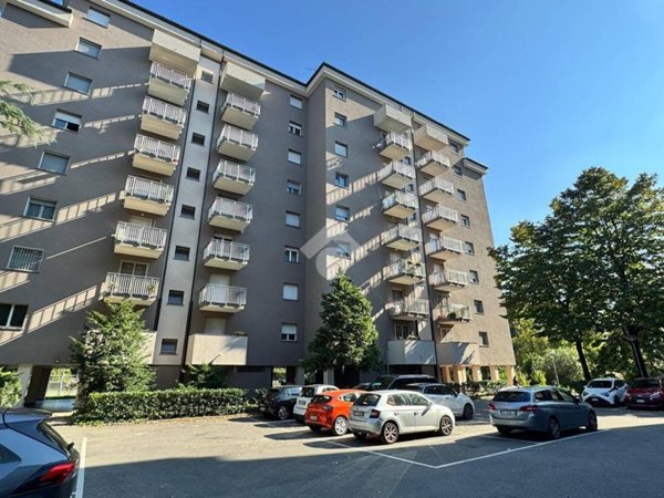appartamento in vendita a Milano in zona Bicocca